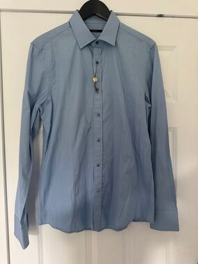 Gucci Light Blue Button Down Dress Shirt – Size 16.5 / 42 – NWT